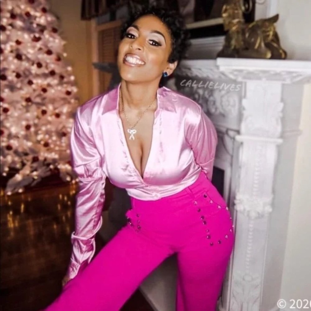 Elaine Coming in Hot: Pink High Waist Slacks w/ Nail Studs on Pockets M - Picture 9 of 10
